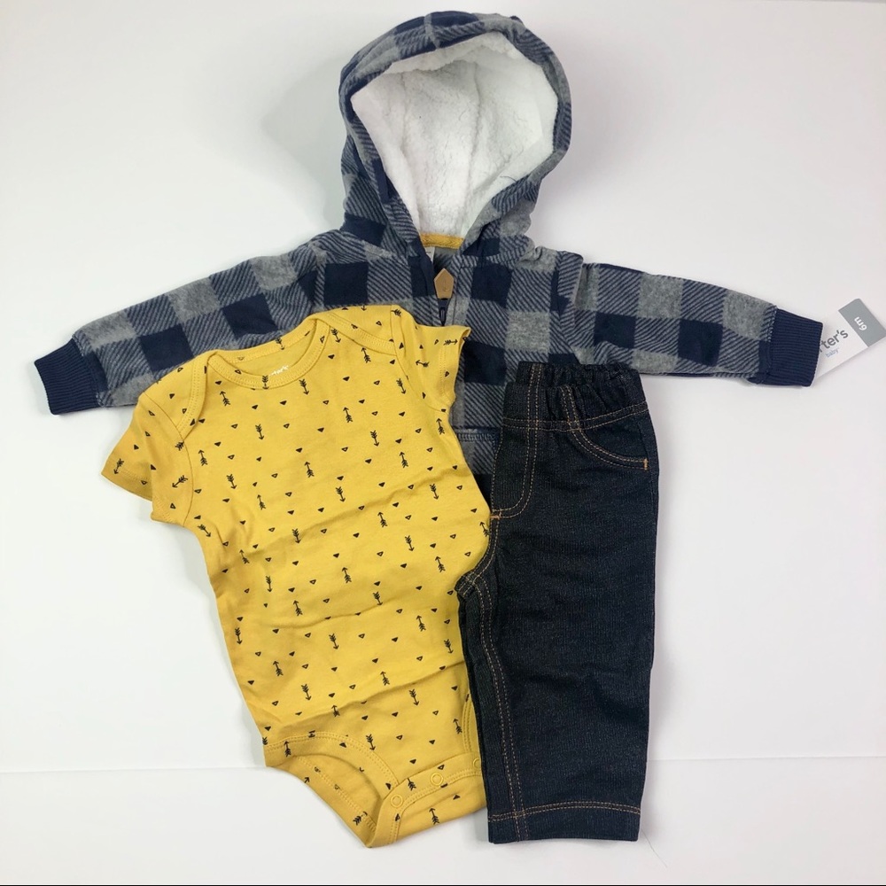 BUNDLE Carter’s 3 piece ser